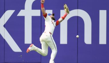 Nothing brewing: Brewers 5, Phillies 2