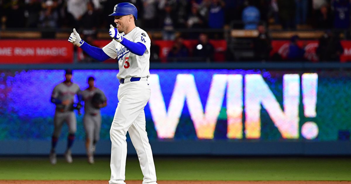 MLB Scores: Dodgers 6, Mets 5—Mets battle back, but fall in extras