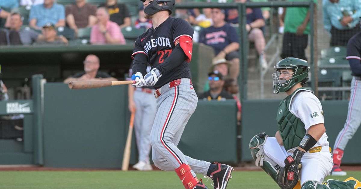 Minnesota Twins 6, Temporarily Sacramento Athletics 1: Midnight trifecta