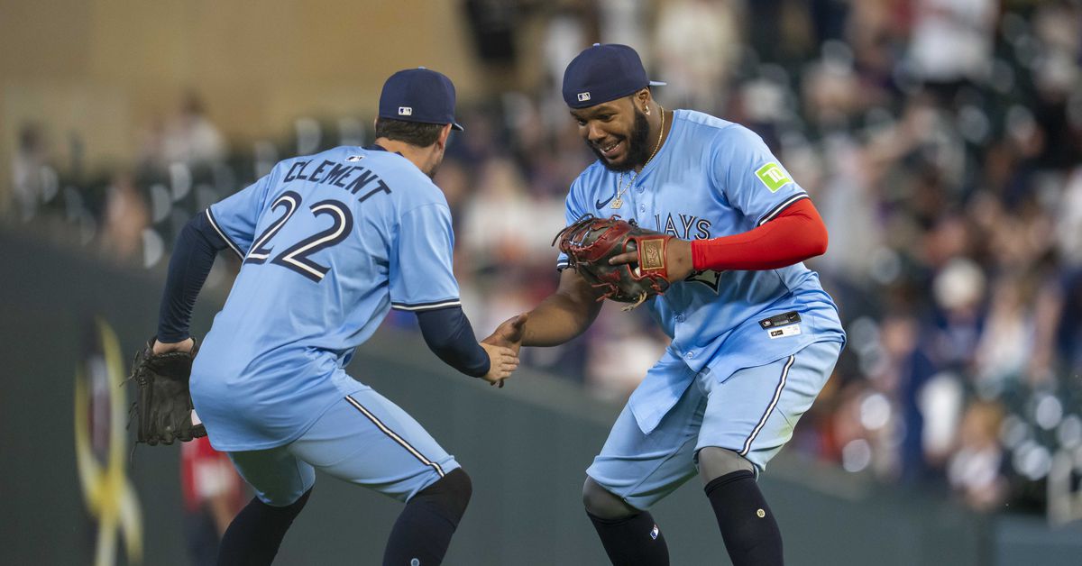 Blue Jays 6, Twins 4: Twins bats silenced after the second inning