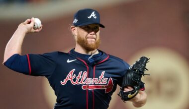 Rangers sign Kimbrel to minor league deal