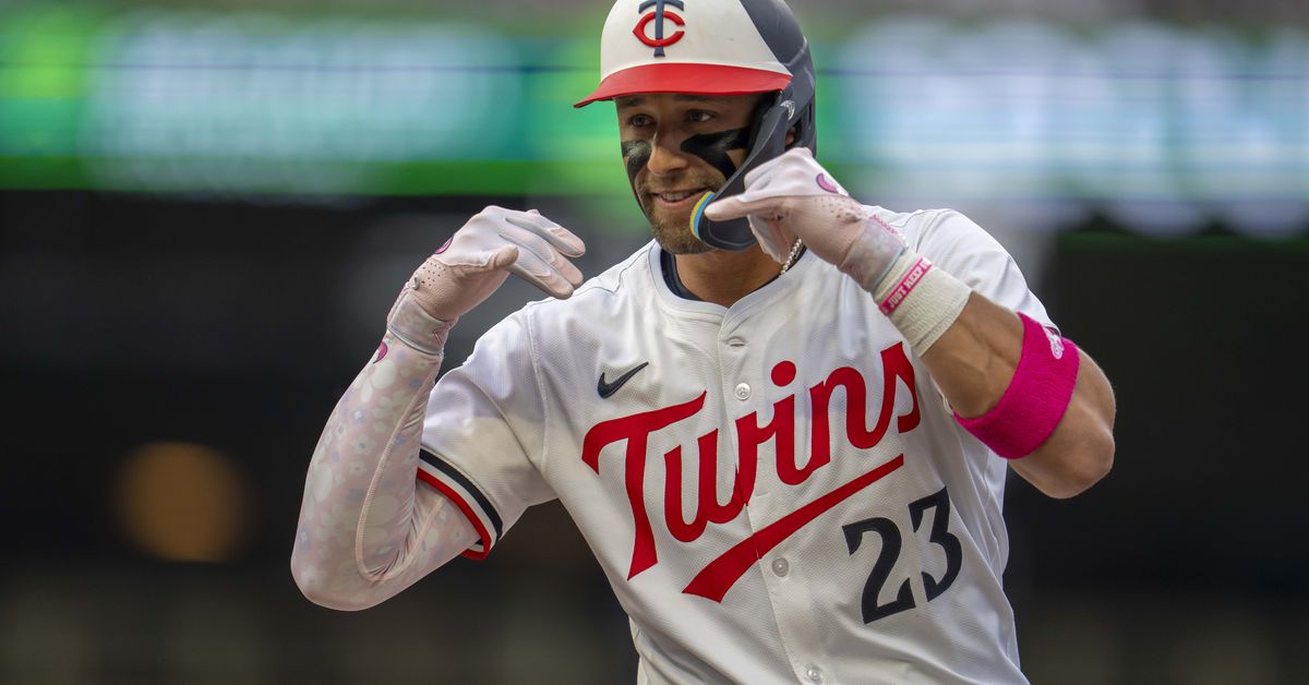 Game 67: Texas Rangers at Minnesota Twins