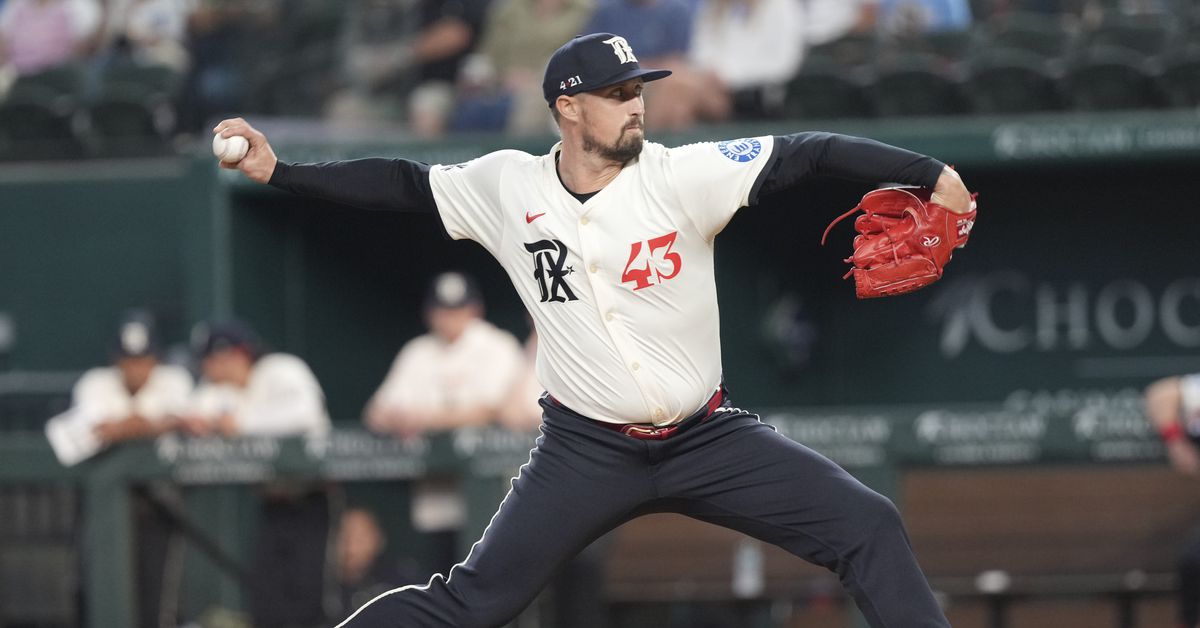 Bullpen excels as Texas Rangers take opener over Chicago White Sox