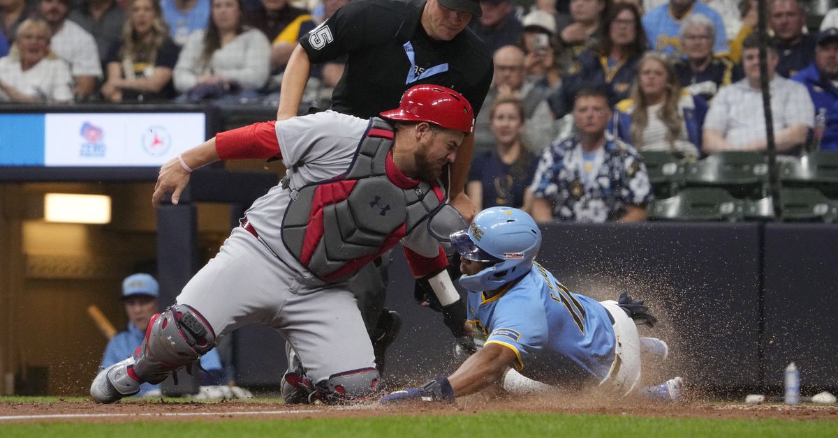 Six in a Row: Milwaukee Beats the CardinaLLLLLLs 3-2