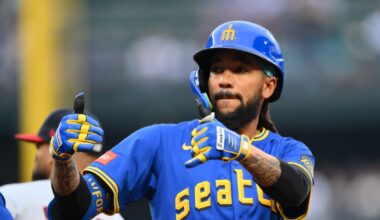 Mariners J.P. Crawford sees improvements in using whole field approach