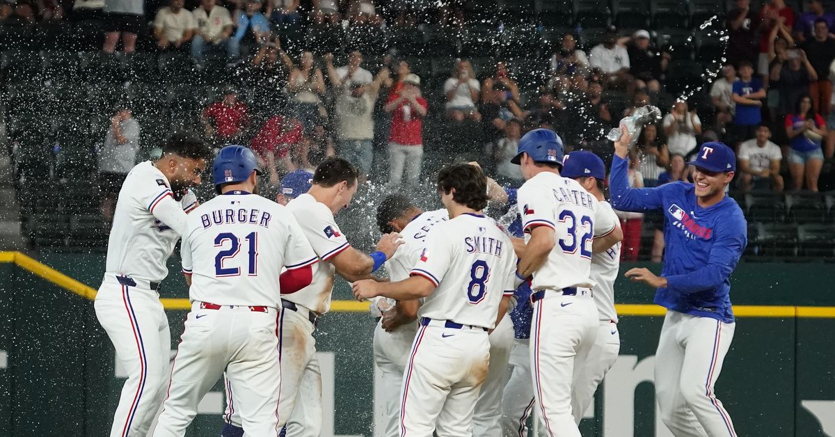 Sunday morning Rangers things - Lone Star Ball