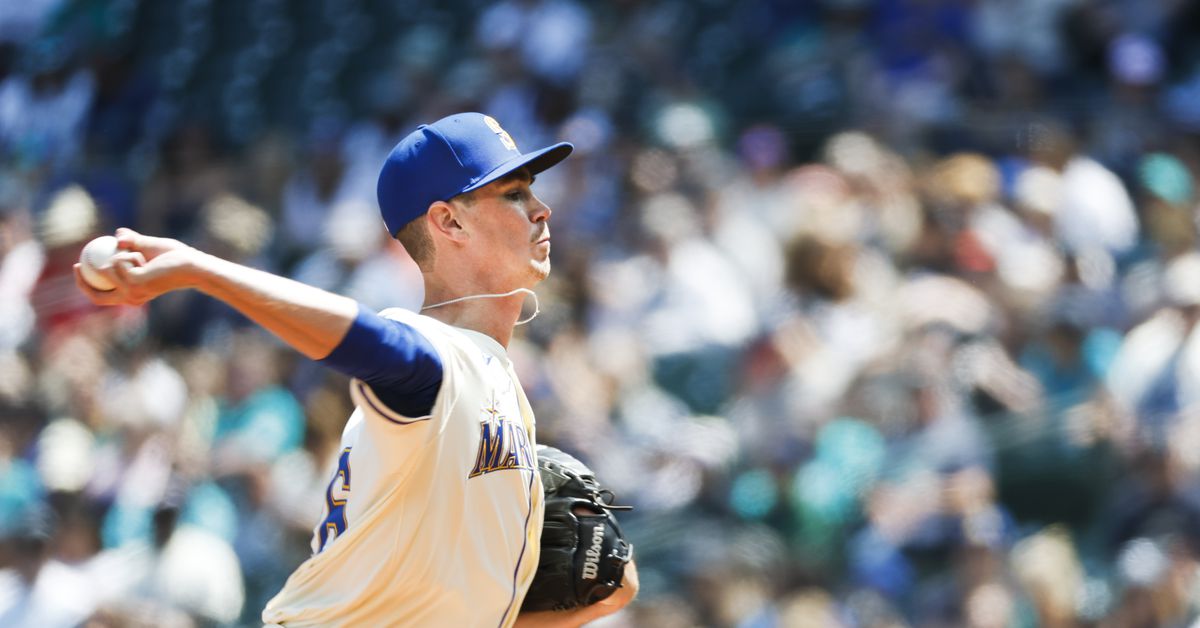 Hancock gets weak contact, Crawford makes loud contact, Arozarena eschews contact as Mariners win 6-0 to complete sweep of Guardians