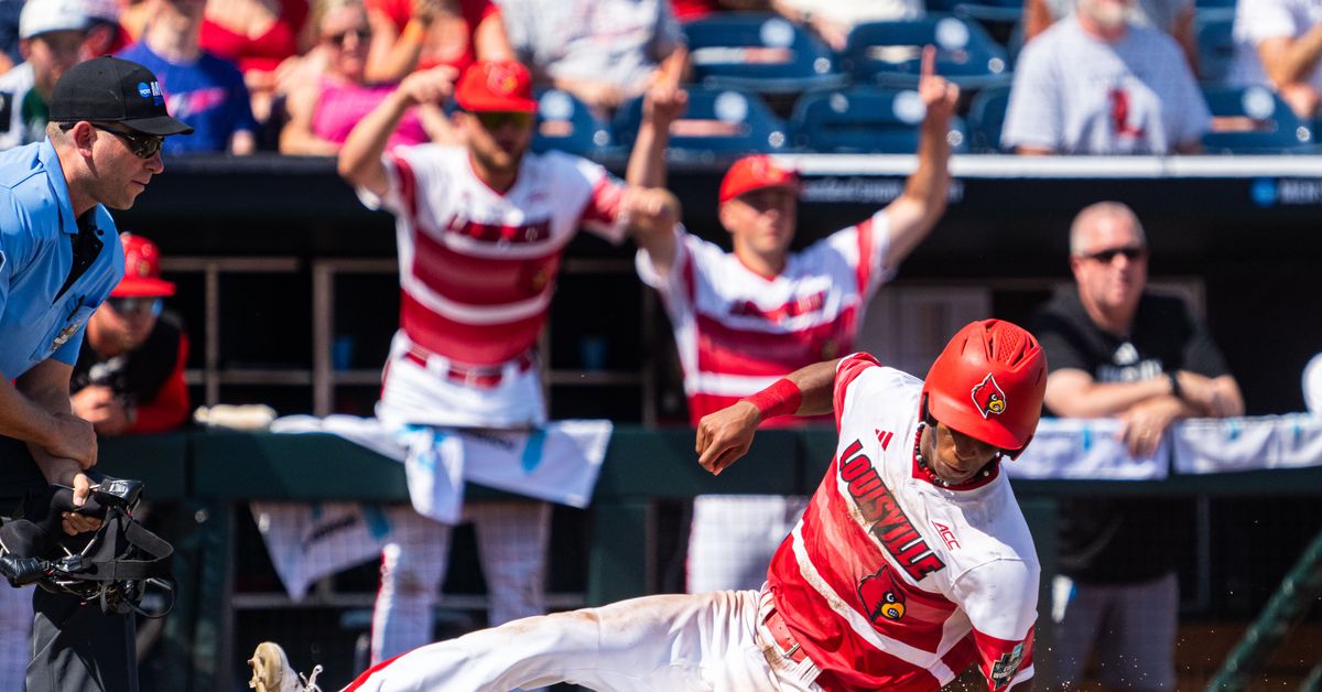 Louisville survives, advances with 8-3 win over Arizona at CWS