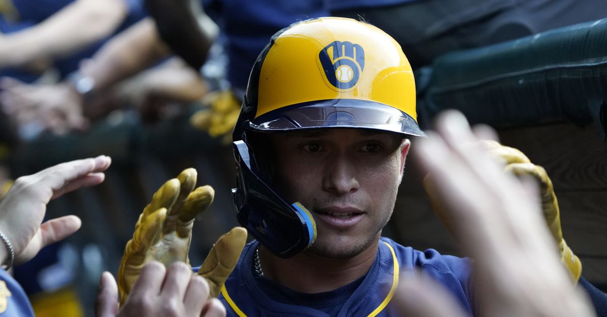 Big hit eludes Brewers as Cubs win 5-3