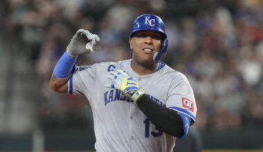 Salvador Perez, Bobby Witt Jr. hit home runs in 6-1 win to break losing streak