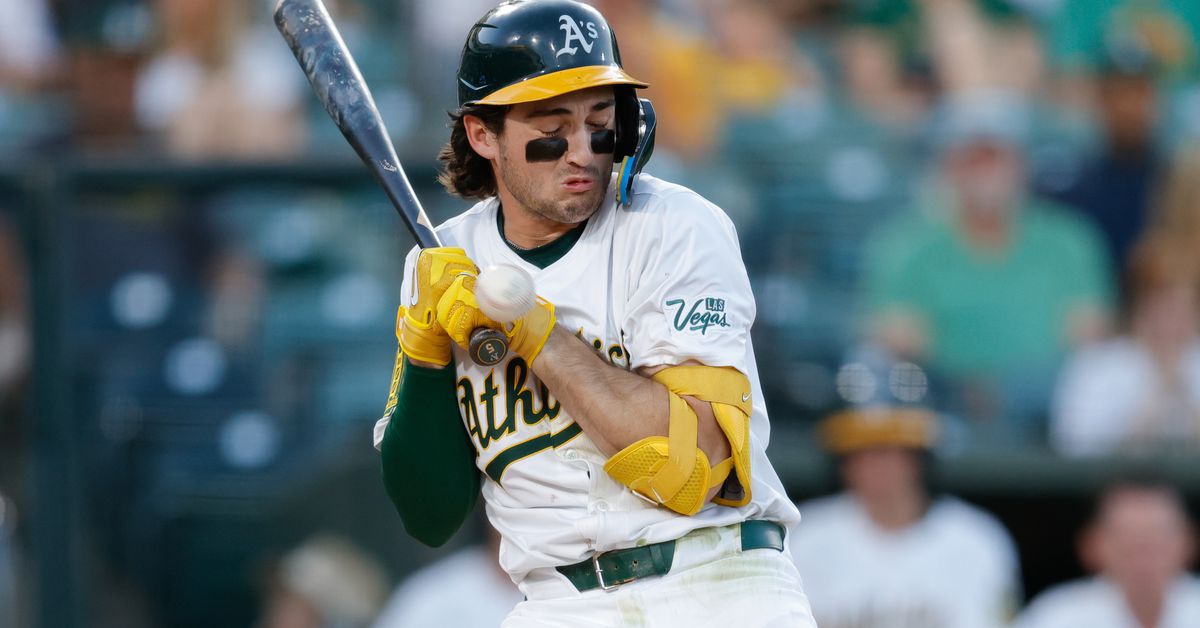 Athletics fall to Astros 13-3