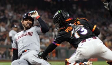 Rafael Devers debut ends in 3-2 loss for SF Giants