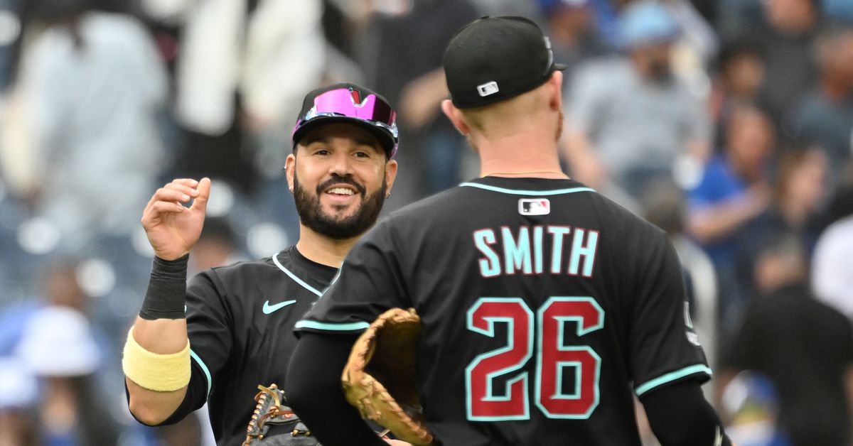 Dbacks Avoid the Sweep: Dbacks 9, Blue Jays 5