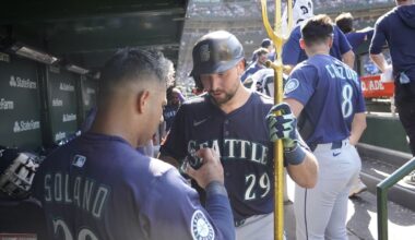 Cal Raleigh named American League Player of the Week, Andrés Muñoz continues to be cat owner of the year