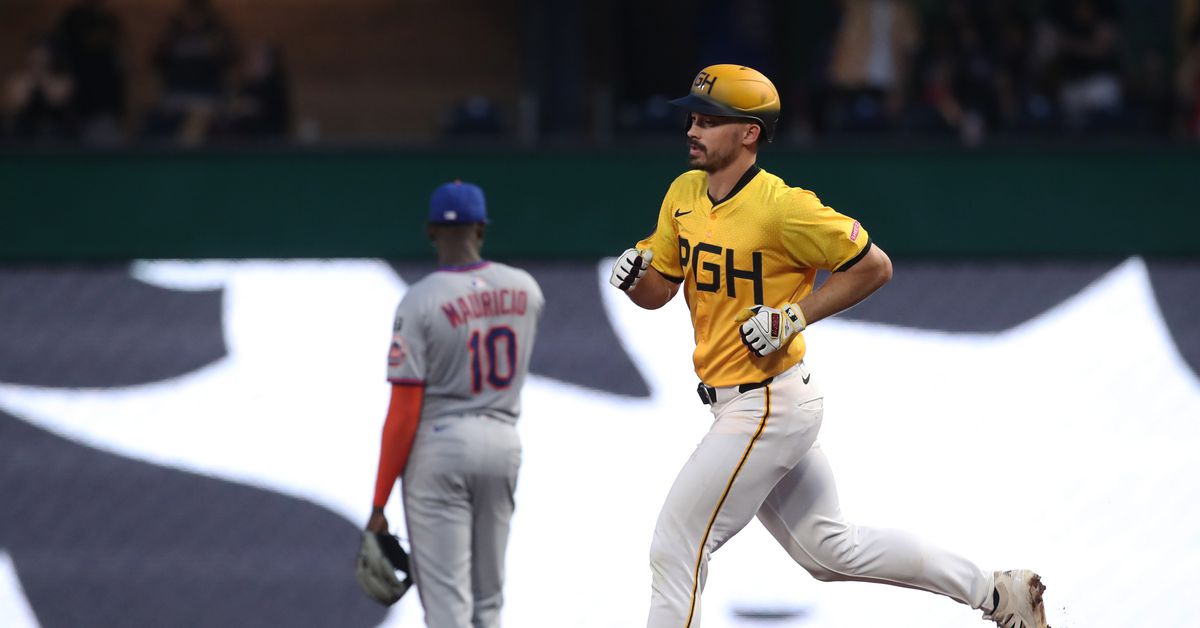 Mets sunk in uncompetitive loss to the Pirates