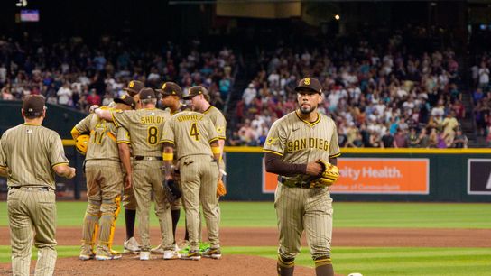 Padres drop a heartbreaker, Arizona walks them off in 8-7 loss