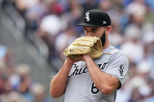 Guerrero and Bichette homer as the Blue Jays top Sox who have lost 9 of 10