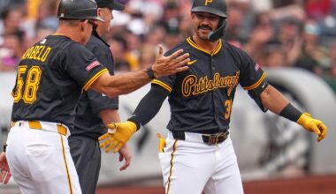 Henry Davis' second home run in as many days lifts Pirates to a 2-1 victory over sliding Phillies