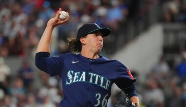 Mastrobuoni has winning hit for Mariners in 12th after his incredible catch extends game at Texas