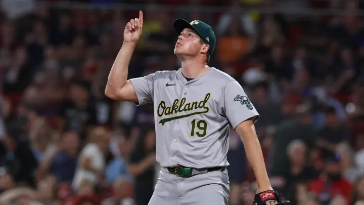 Preller, Padres making late push for the A's flamethrower Mason Miller
