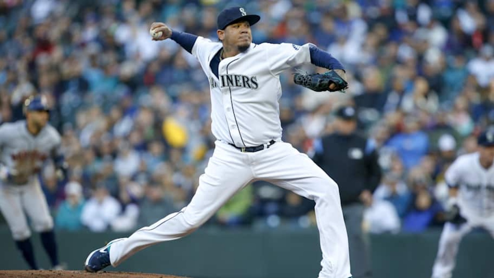 Seattle Mariners Reportedly Nearly Traded Legendary Pitcher Felix Hernandez