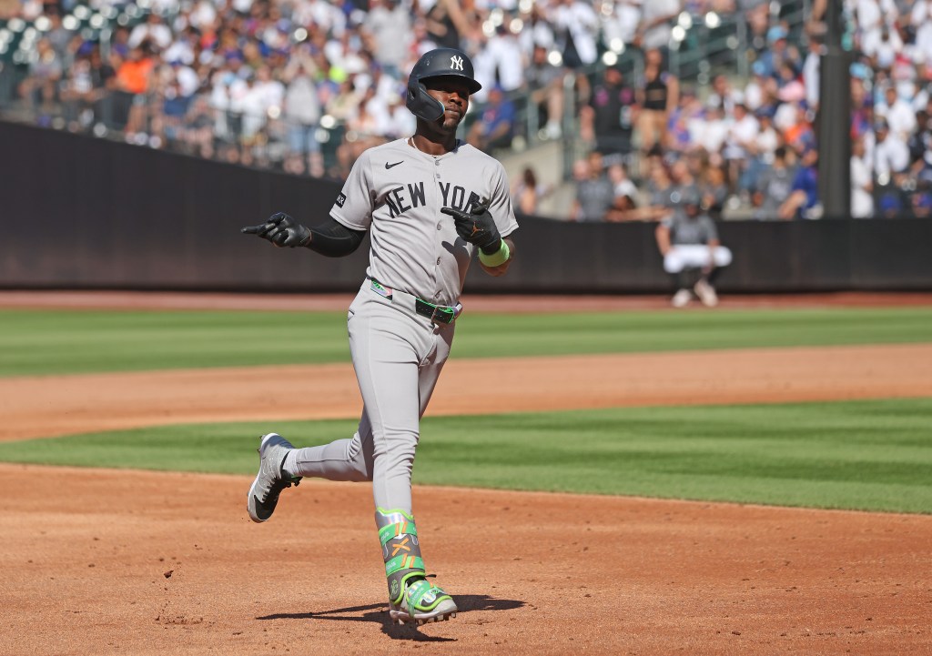 Jazz Chisholm Jr. rounds the bases during the Yankees-Mets game on July 5, 2025. 
