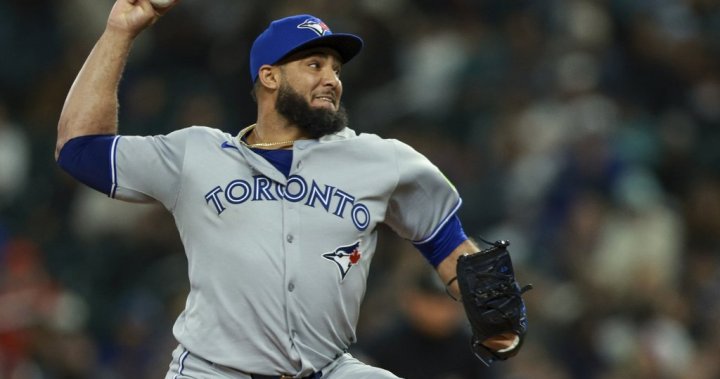 Blue Jays place Yimi Garcia on 15-day IL