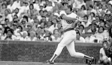 Ryne Sandberg death: Chicago Cubs fans pay tribute to Hall of Fame second baseman outside Wrigley Field