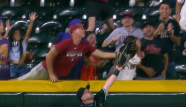 Diamondbacks 4, Giants 2: Fan Service