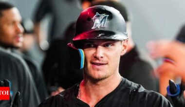 “Like father, like son”: Jeff Conine family's home run legacy continues in Marlins history | MLB News