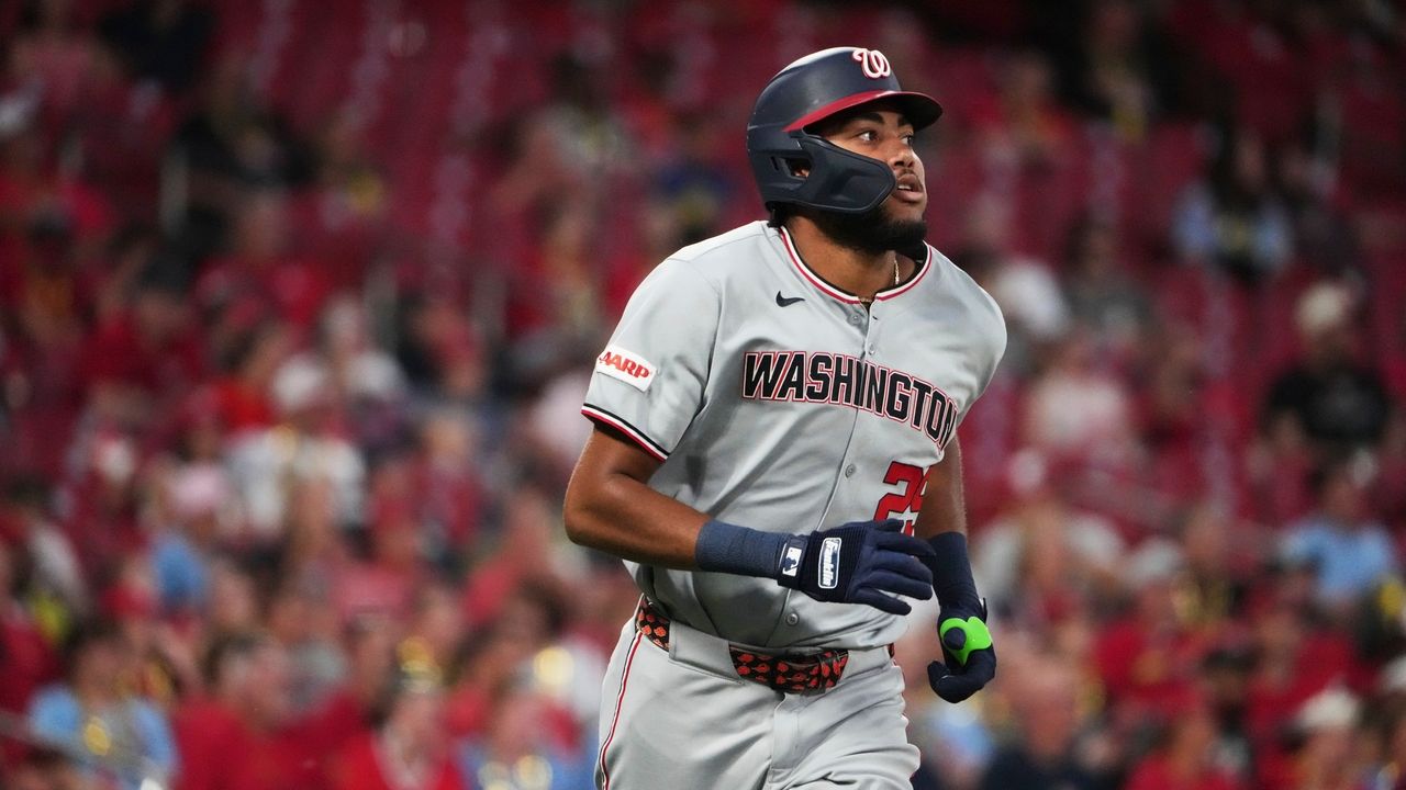Wood, Lowe HRs power Washington past Cardinals 8-2 as Cairo earns 1st win as Nats' interim manager