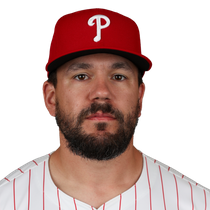 Schwarber Powers Phillies in Blowout Win Over Giants - Kyle Schwarber News