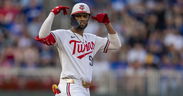 Game Recap: Twins double up Cubs as NL Central race tightens