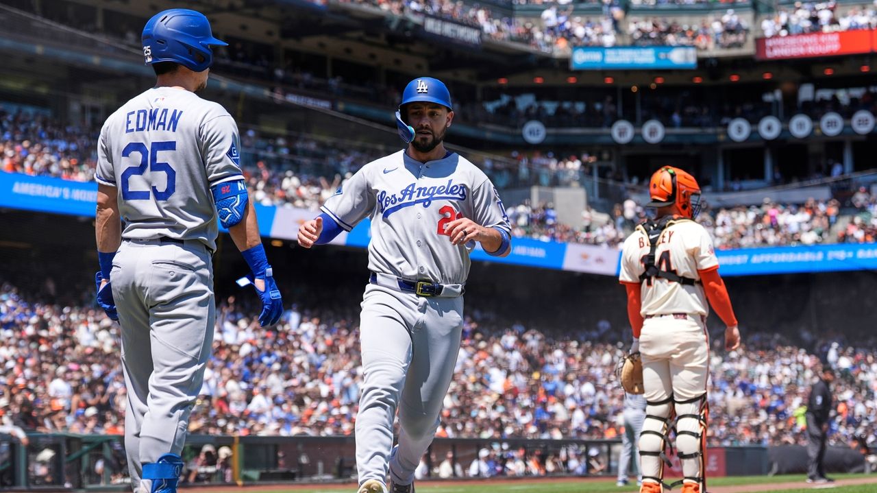 Ohtani, Conforto shine as Dodgers beat Giants 2-1 to end 7-game skid