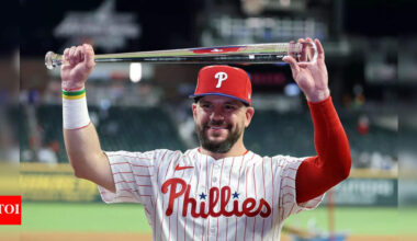 Kyle Schwarber becomes the first Philadelphia Phillies player since 1964 to win All-Star MVP honors | MLB News