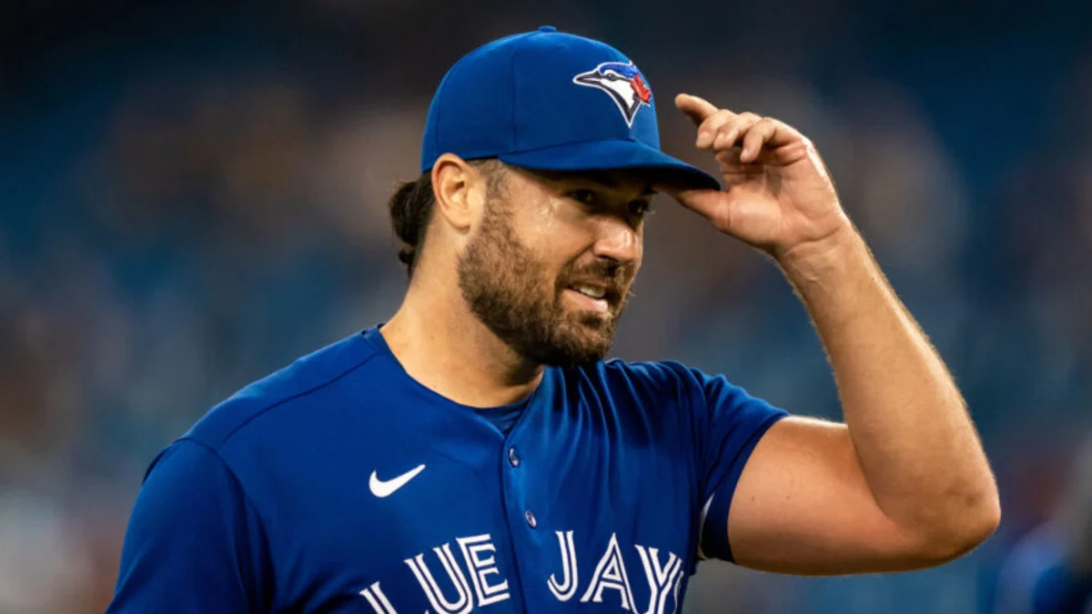 Former Blue Jay Robbie Ray has some interesting words for Alek Manoah after horrendous first game