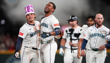 Young walks it off and Mariners top Astros in 11 innings