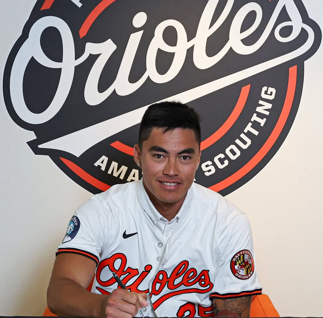 Monday Morning Maui Sports: Wehiwa Aloy signs with Orioles, Jaxon Grossman decides to attend University of Oklahoma : Maui Now