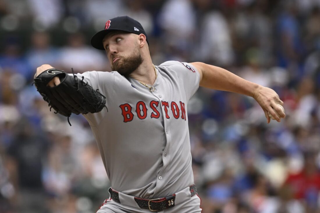 Abreu, Crochet help Sox avoid sweep at Wrigley, 6-1 | News, Sports, Jobs