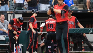 White Sox hit 4 home runs in 12-5 rout of Cubs