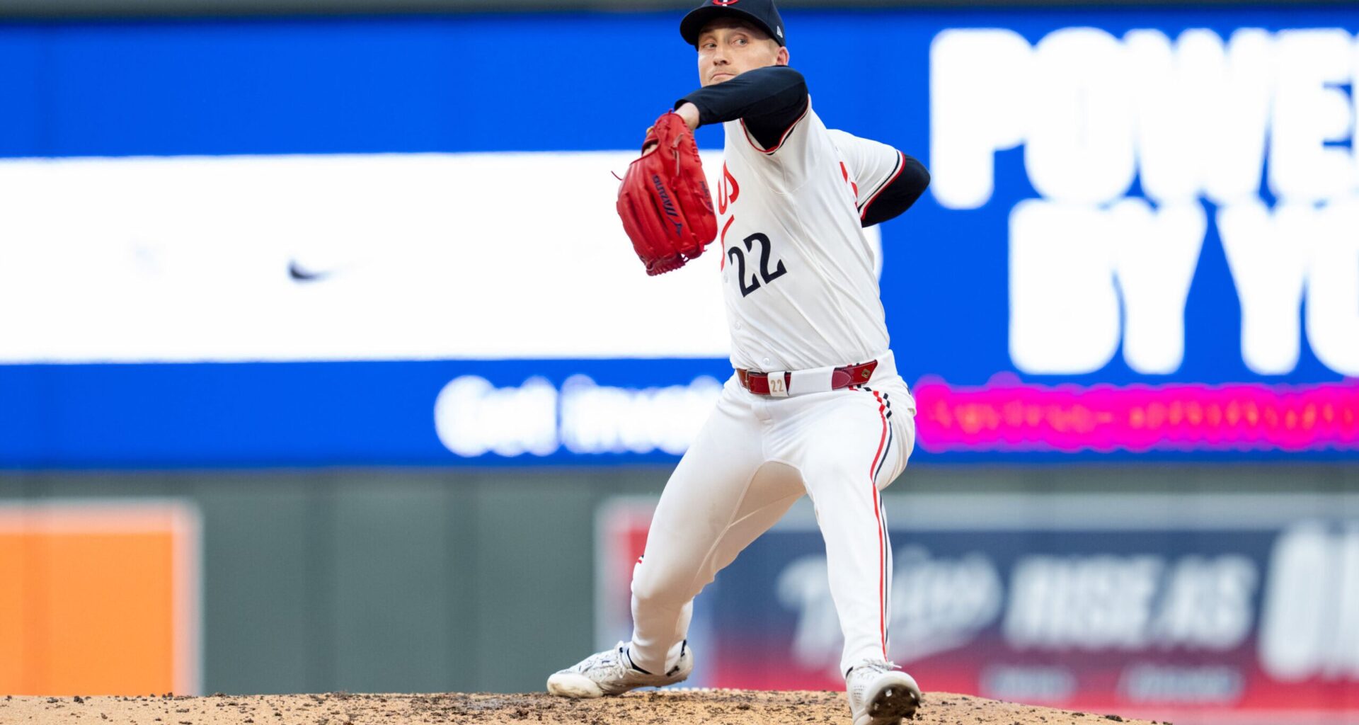 Former GM Calls for Twins to Complete Blockbuster