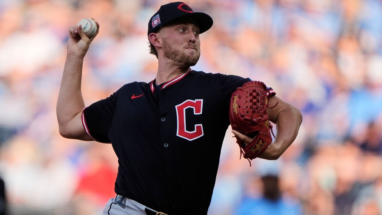 Kwan's two-run homer lifts Guardians to 6-4 win over Royals and doubleheader split