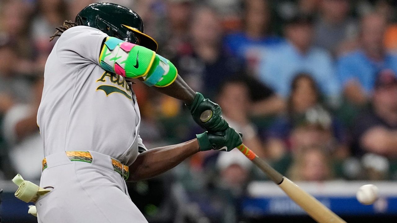 Langeliers, Butler homer to help the A's win 3rd straight, 5-1 over the Astros