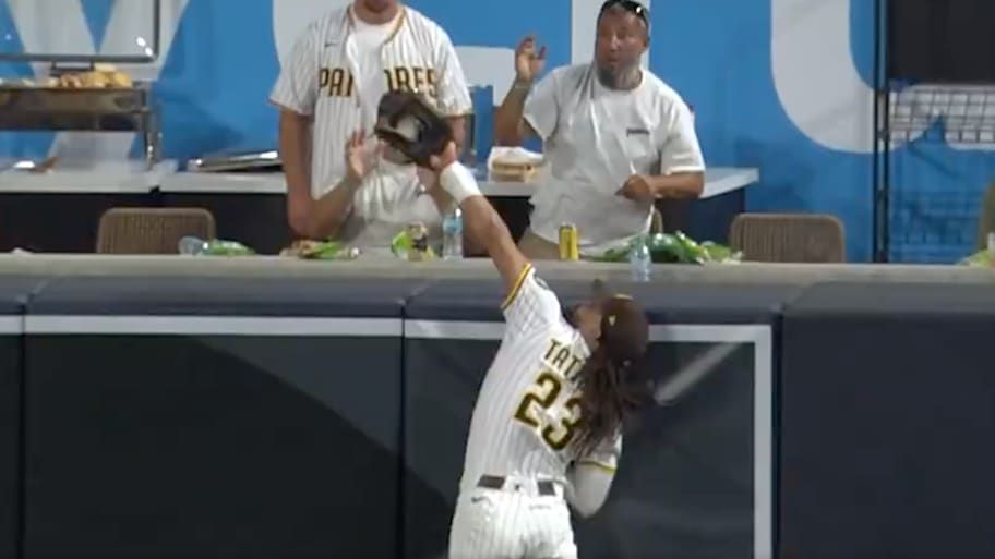 Sports Illustrated - Fernando Tatis Jr. Robs Mark…