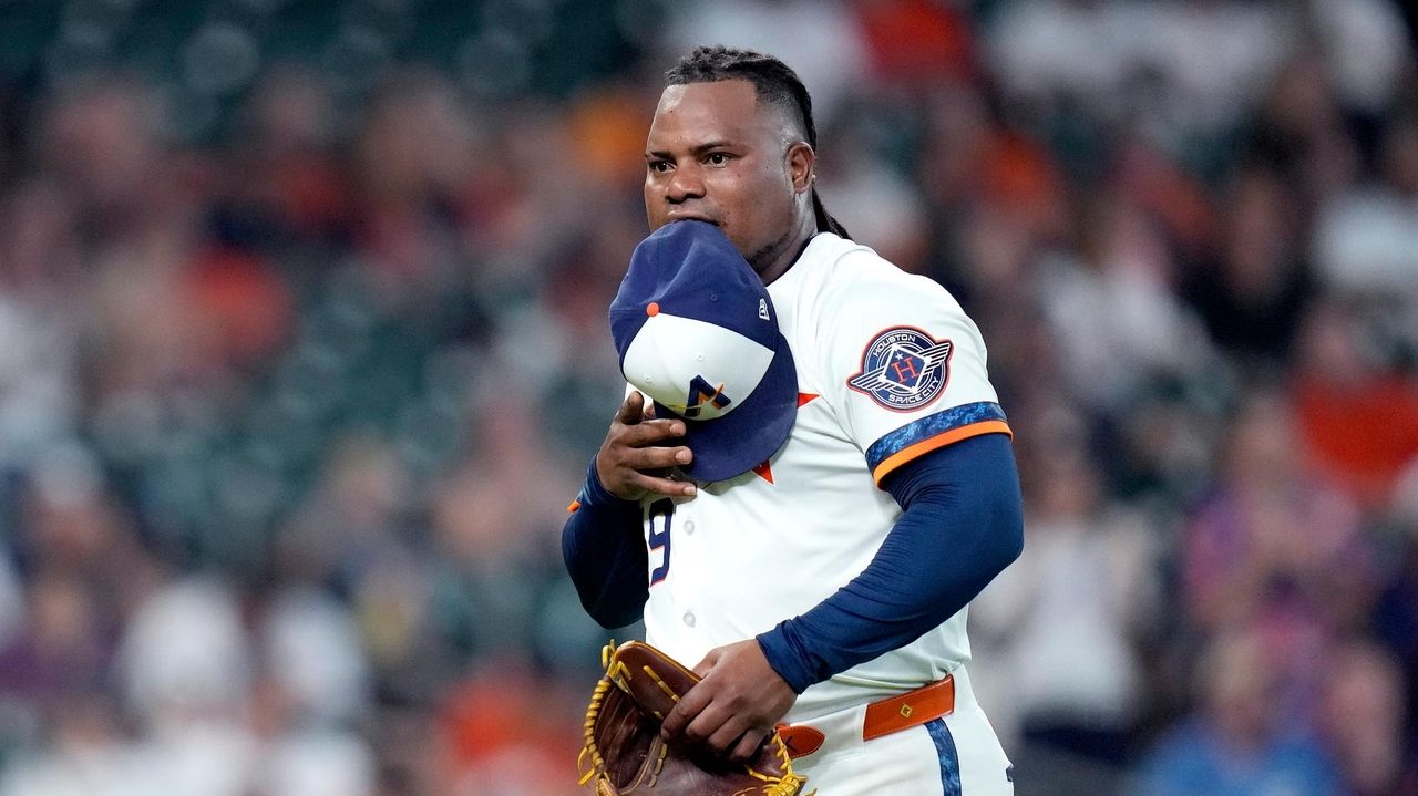 Houston ace Framber Valdez criticizes defensive shift in Astros' loss to Nationals