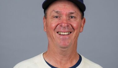 Brewers hitting coach Al LeBoeuf returns to team after cancer surgery