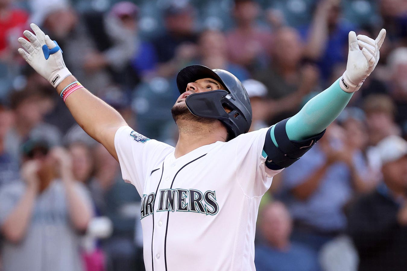 Seattle Wins The MLB Trade Deadline By Adding Big Bat Suarez
