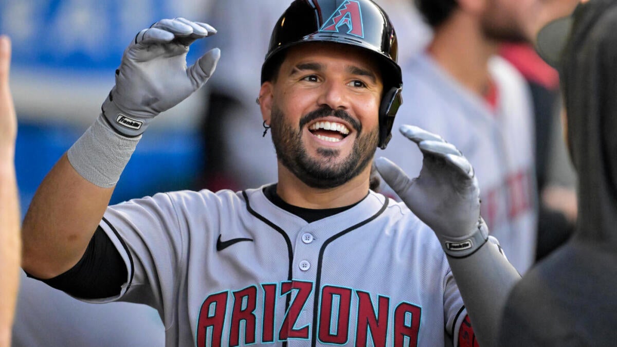 Fantasy Baseball Trade Deadline Tracker: Eugenio Suarez back to Seattle; Jhoan Duran headlines closer shakup