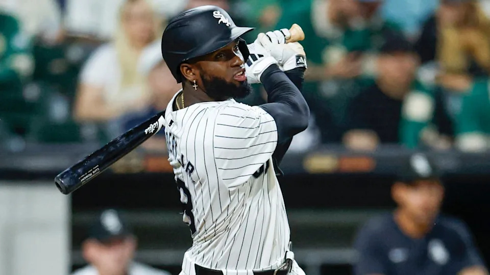 Chicago White Sox outfielder Luis Robert Jr.Kamil Krzaczynski-Imagn Images