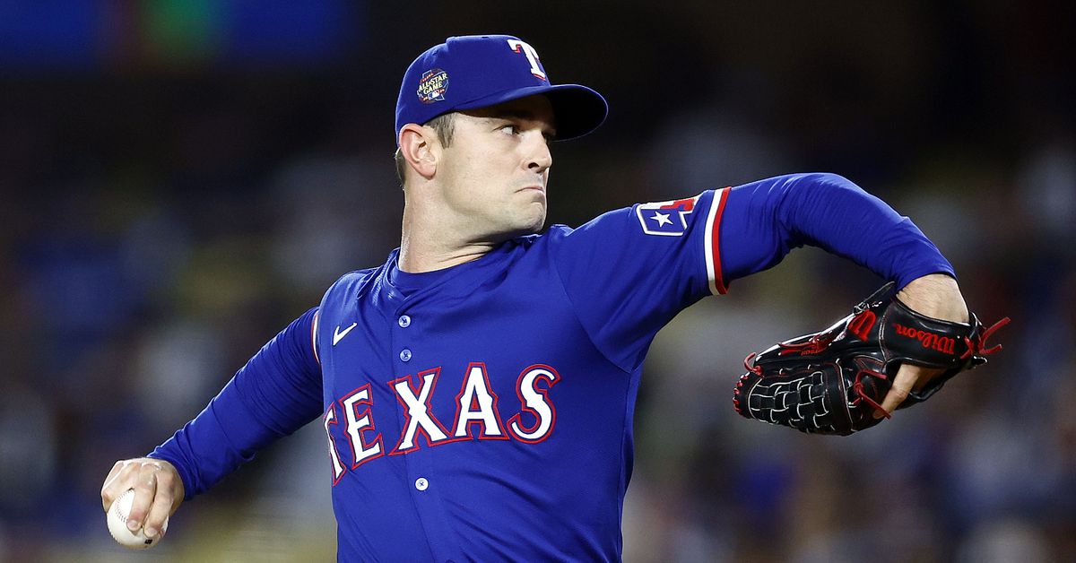 Robertson throwing for clubs, per reports